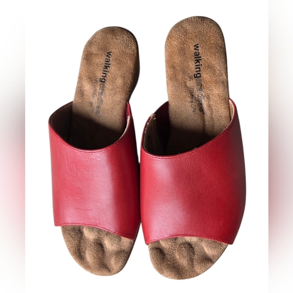 Walking Cradles Kerry Sandals Red Wedge Heel Size 7.5 - Picture 2 of 8